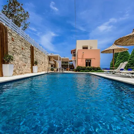 Elmyra Villa, Heated Pool & Walking To Beach, By Thinkvilla Villa Gerani (Rethymno)
