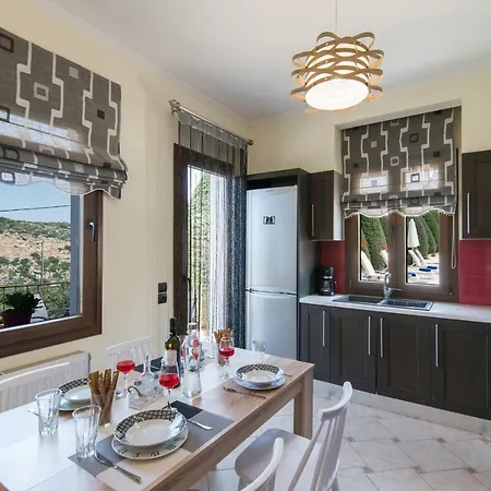 Villa Elmyra Villa, Heated Pool & Walking To Beach, By Thinkvilla Gerani Chanion